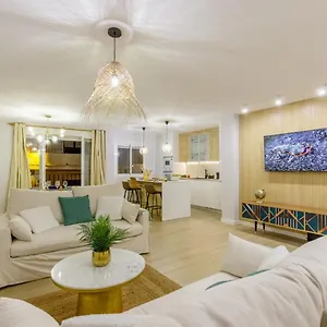  Apartment Picasso 2 Luxury